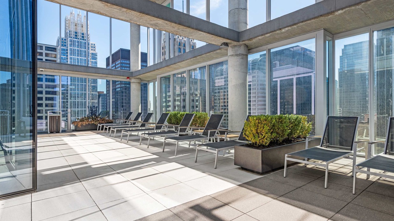 Photo of Patio Balcony in Downtown Chicago