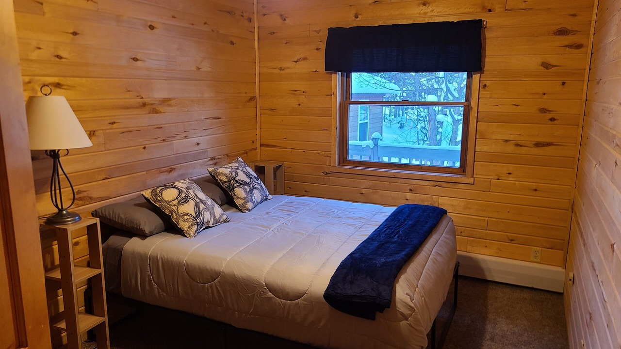Photo of Bedroom in Lac La Belle