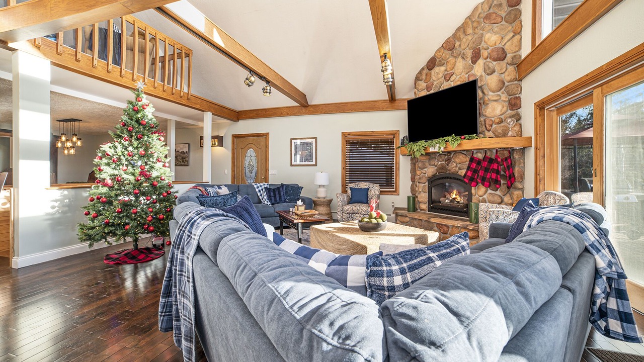Photo of Bedroom in Gaylord