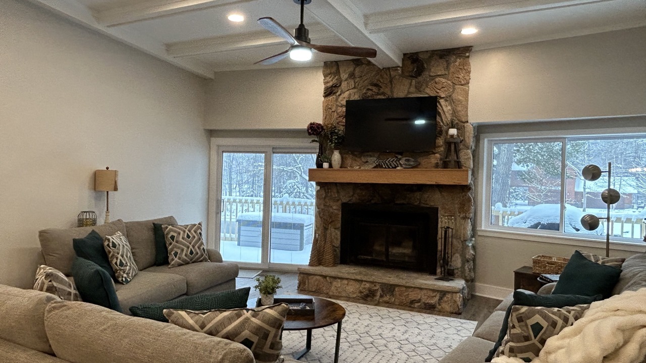 Photo of Bedroom in Alanson