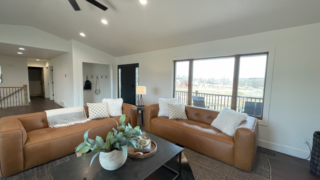 Photo of Livingroom in Sheridan