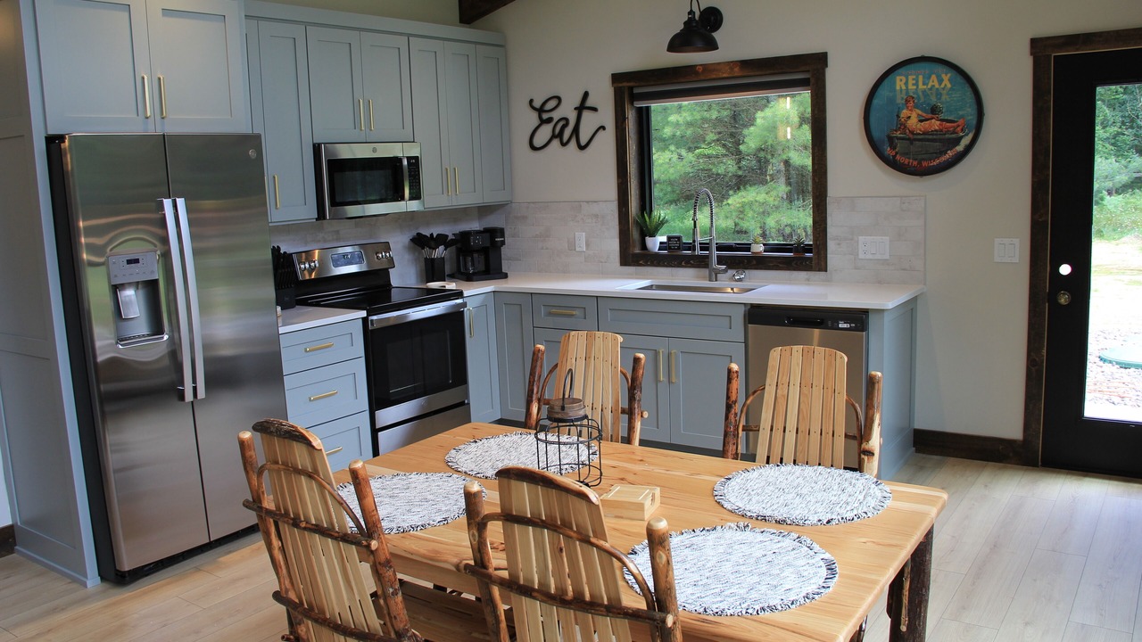 Photo of Kitchen in Arbor Vitae