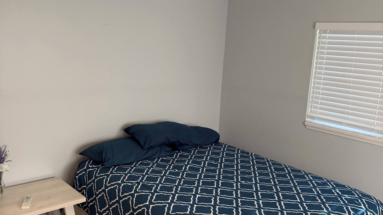 Photo of Bedroom in Florida Shores