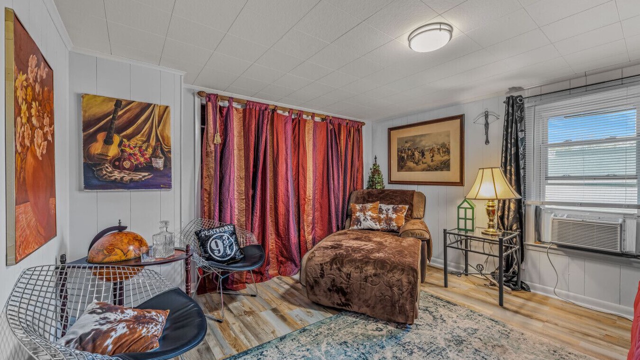 Photo of Livingroom in Berkeley Springs