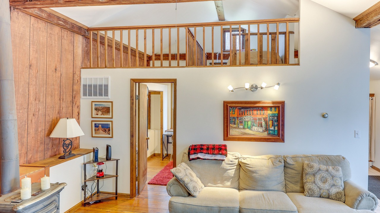 Photo of Livingroom in Wayland