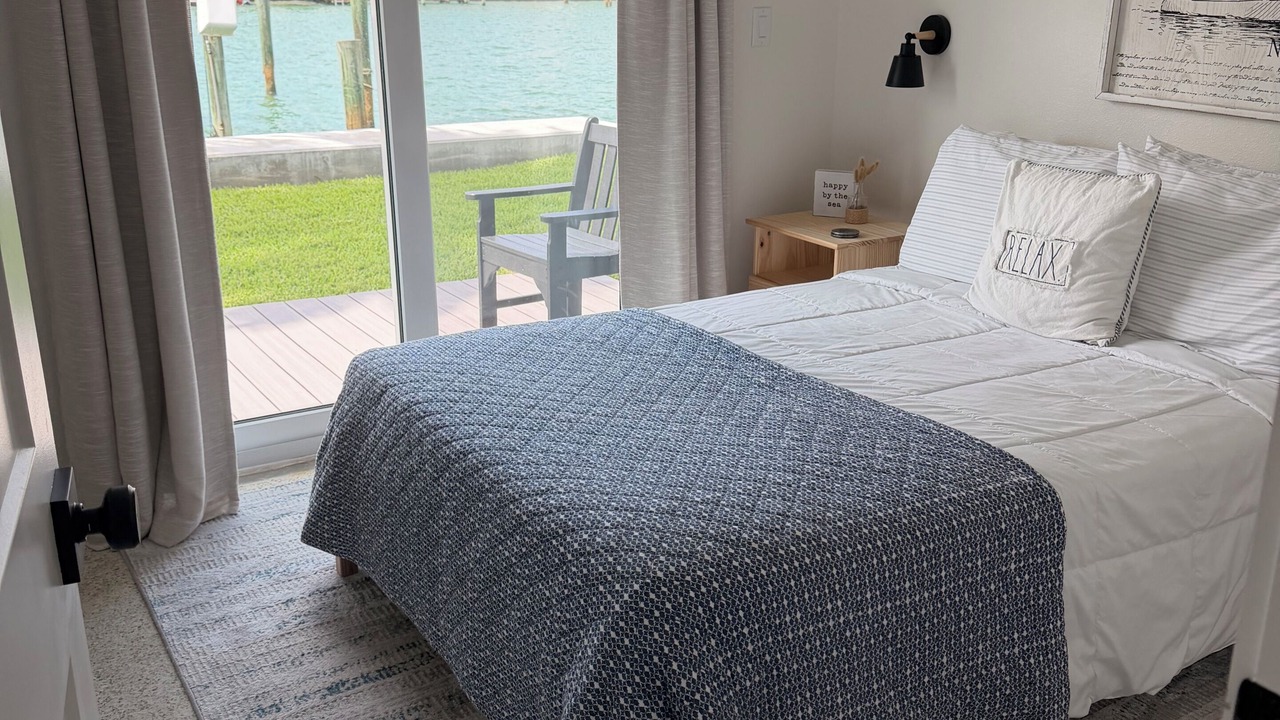 Photo of Bedroom in Island Estate