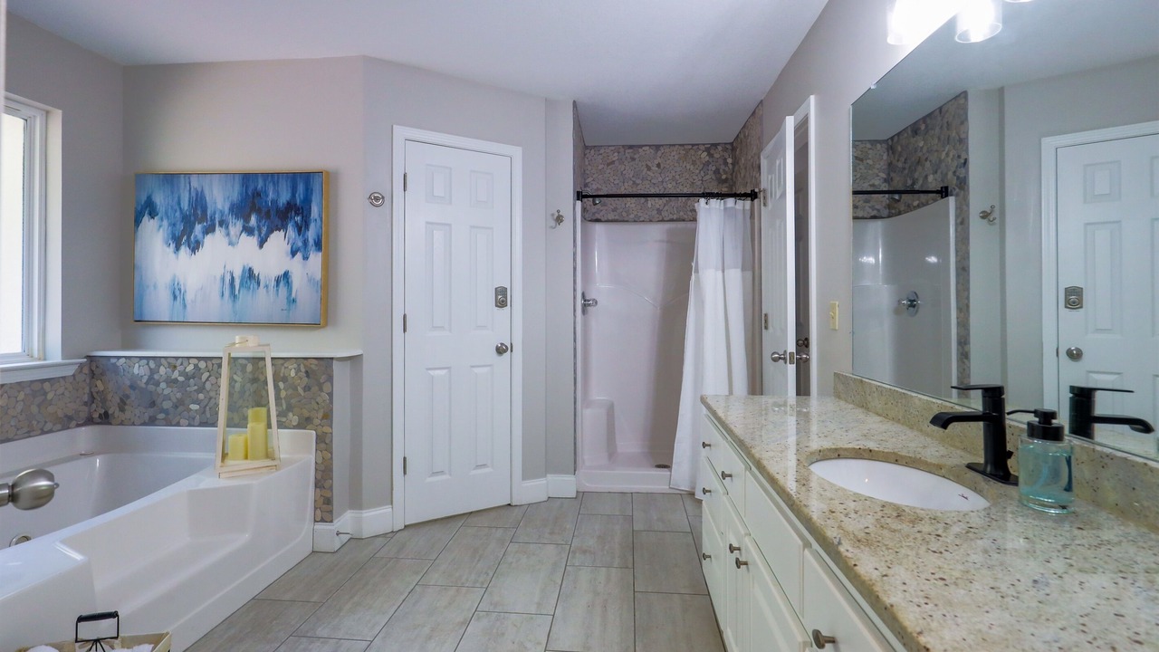 Photo of Bathroom in Clayton