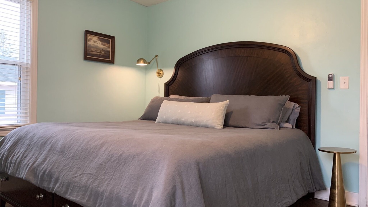 Photo of Bedroom in South Haven
