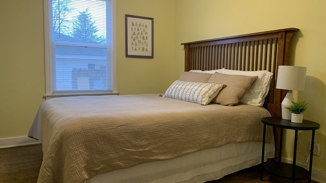 Photo of Bedroom in South Haven