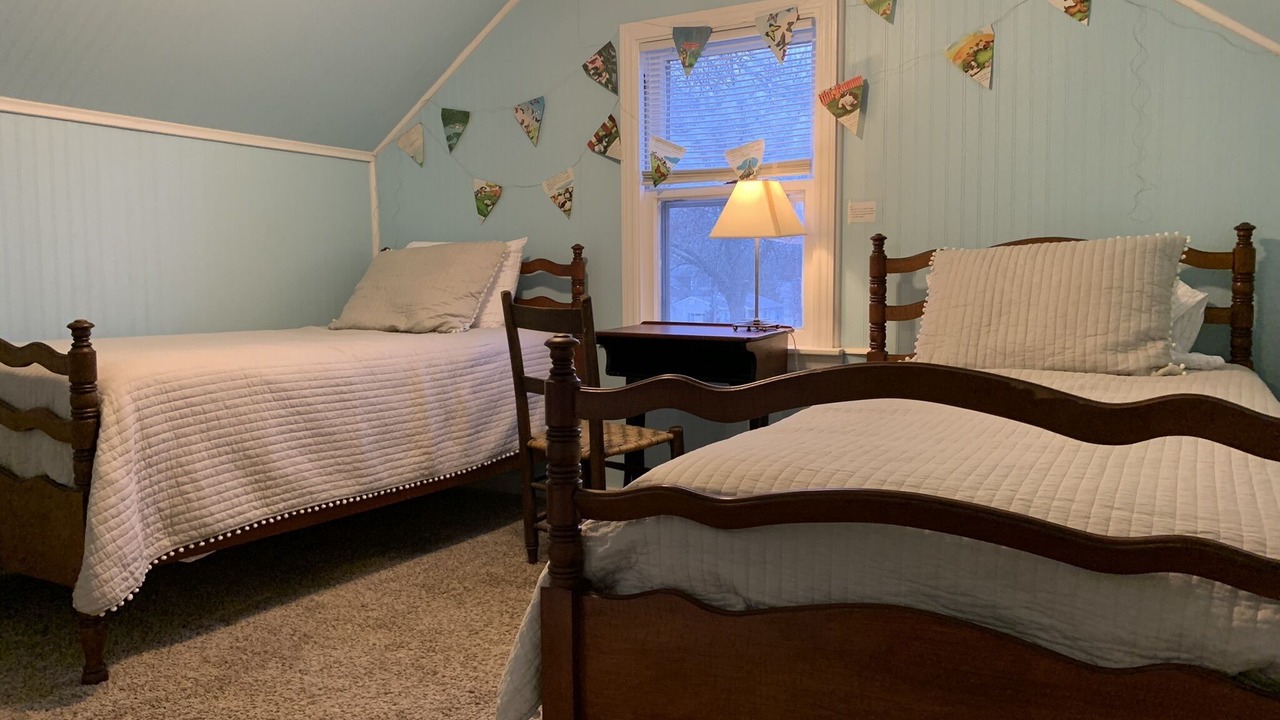 Photo of Bedroom in South Haven