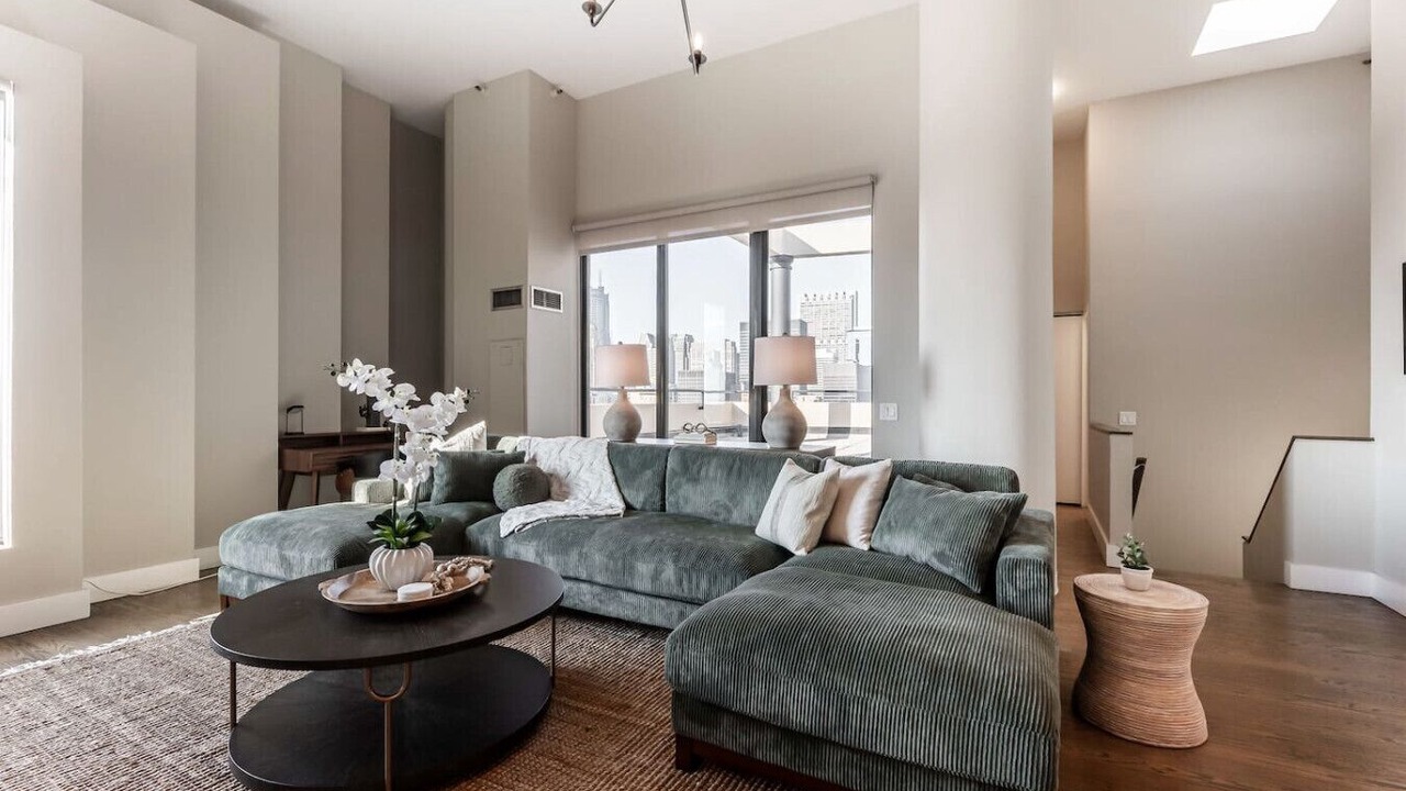 Photo of Livingroom in The Loop