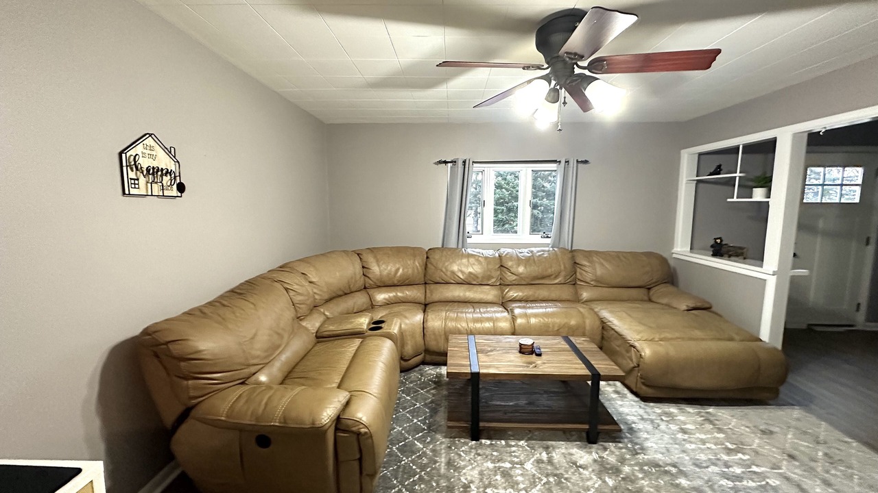 Photo of Livingroom in Ontonagon