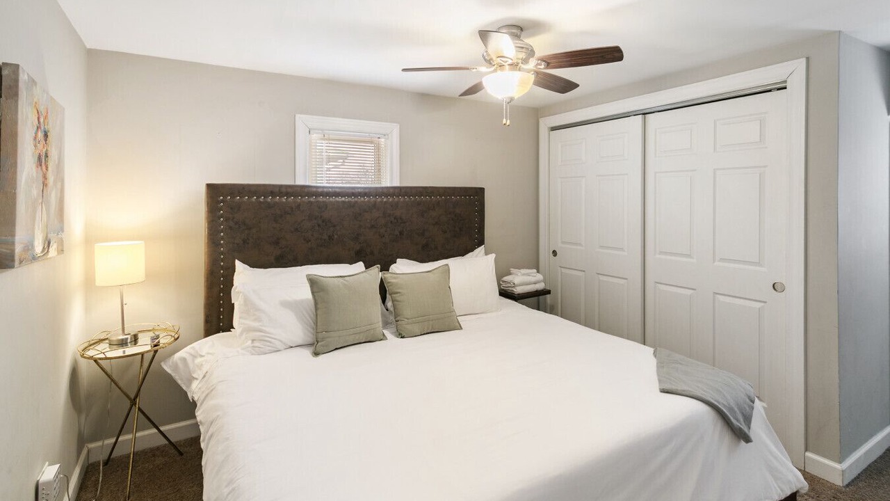 Photo of Bedroom in Libertyville