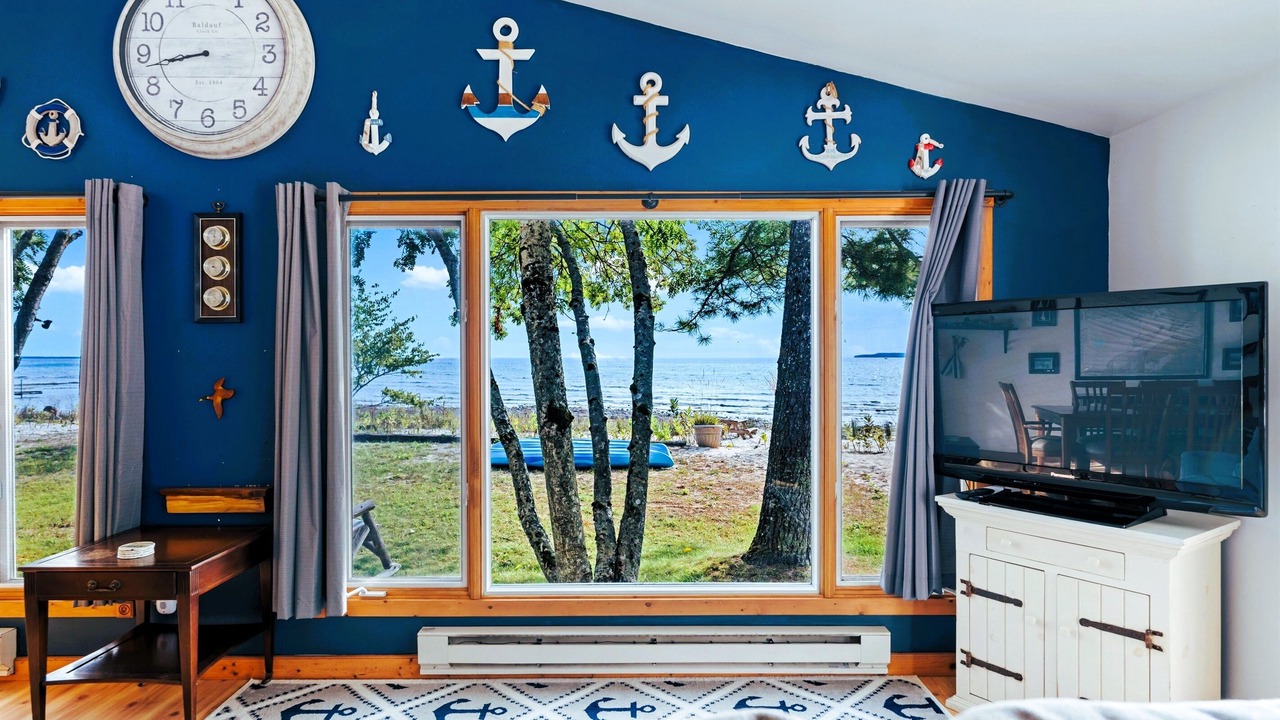 Photo of Livingroom in St. Ignace Township