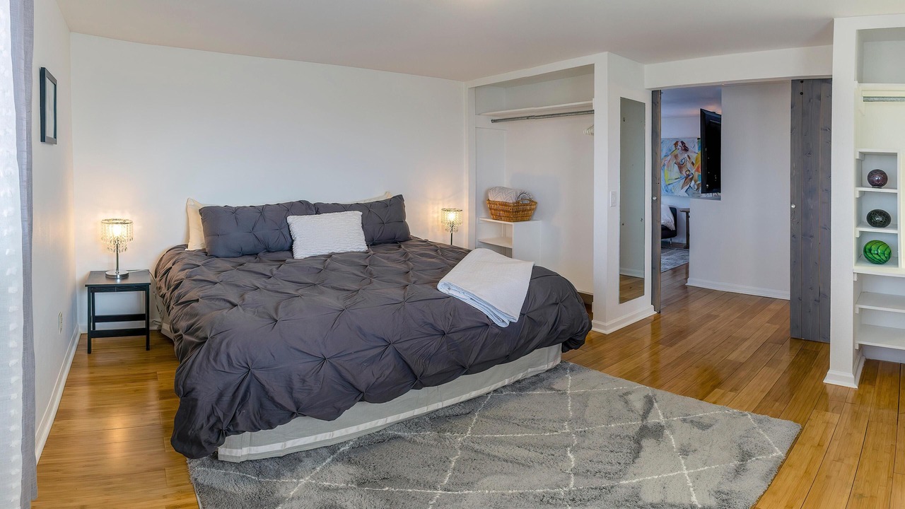 Photo of Bedroom in Talent
