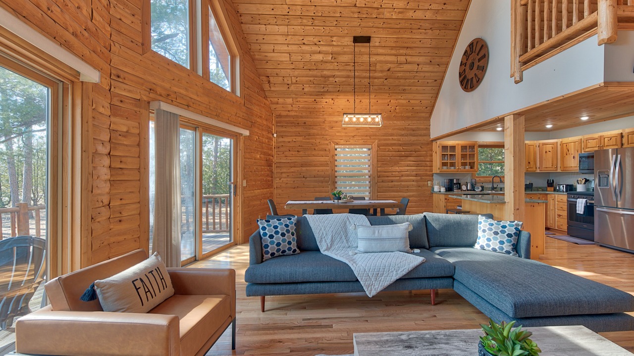 Photo of Livingroom in Mancelona