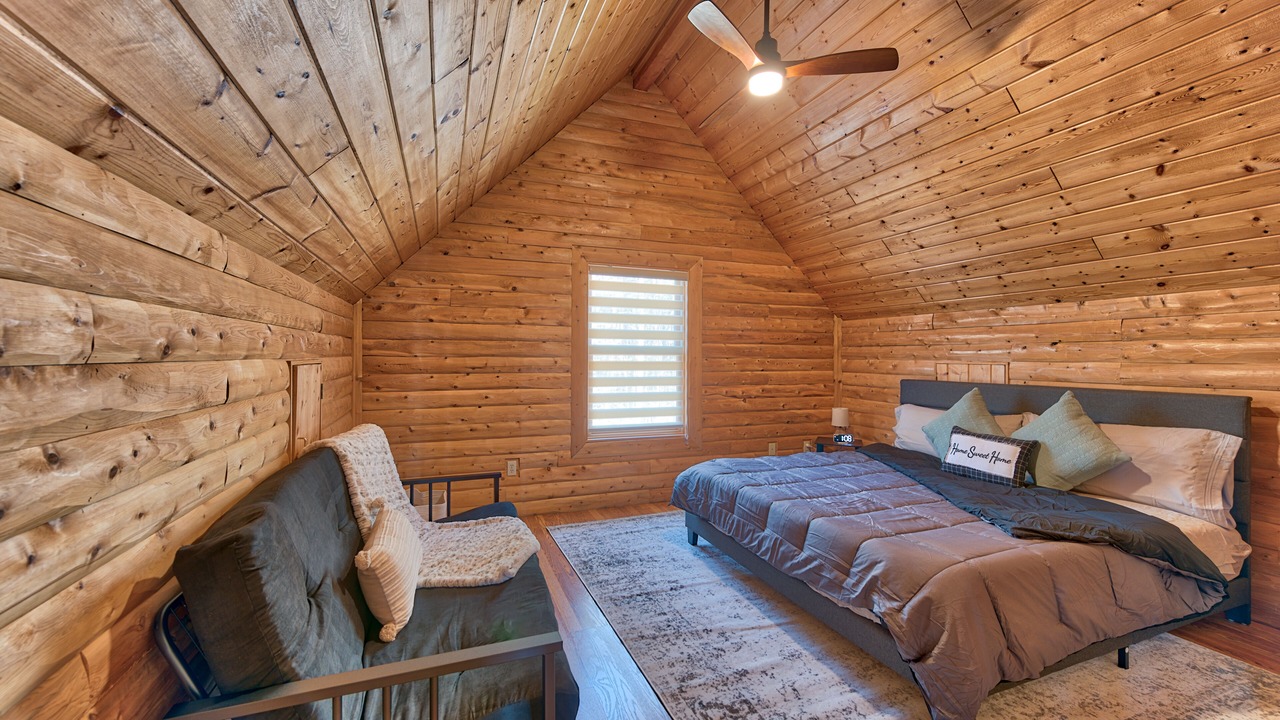 Photo of Bedroom in Mancelona