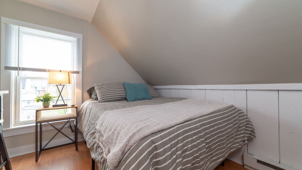 Photo of Bedroom in Amesbury