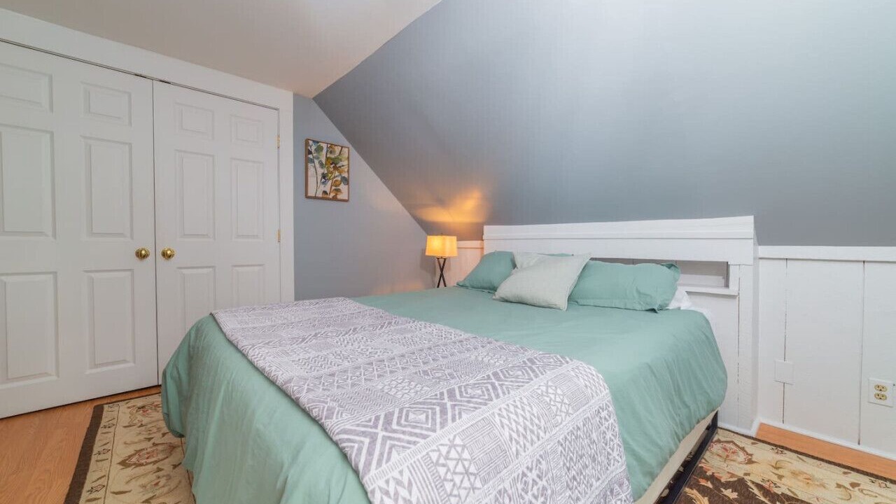 Photo of Bedroom in Amesbury