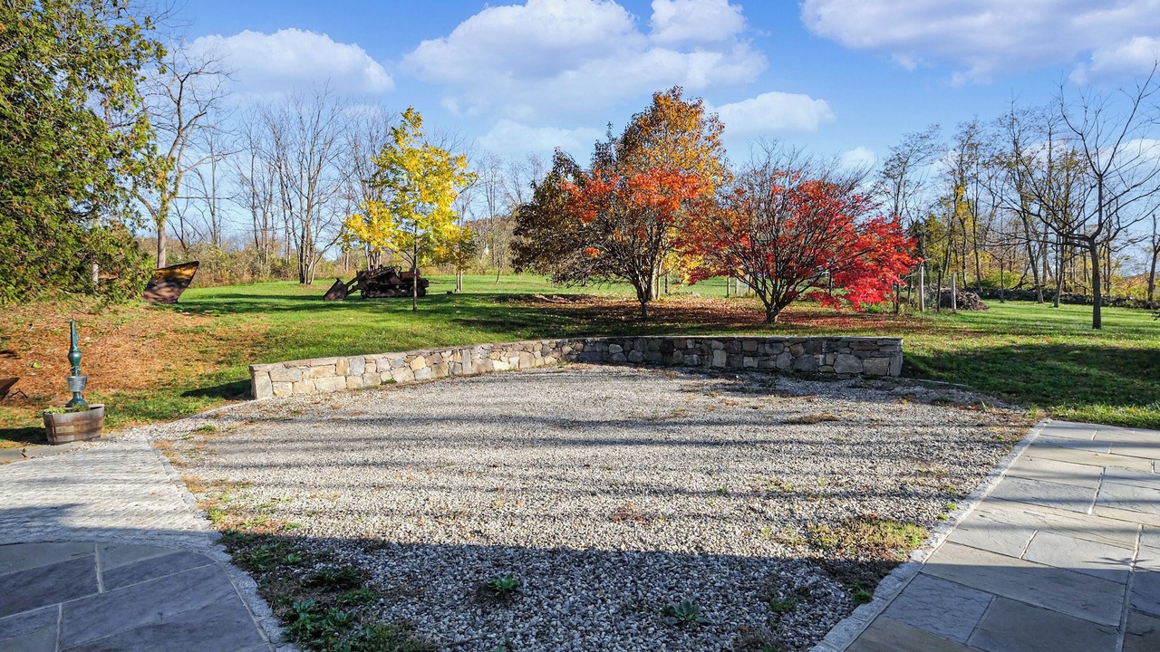Photo of Outdoor in Putnam Lake