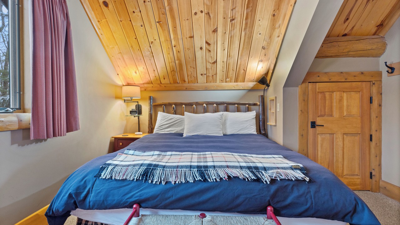Photo of Bedroom in Boyne City