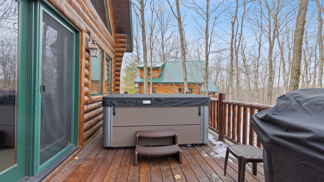 Photo of Patio Balcony in Boyne City