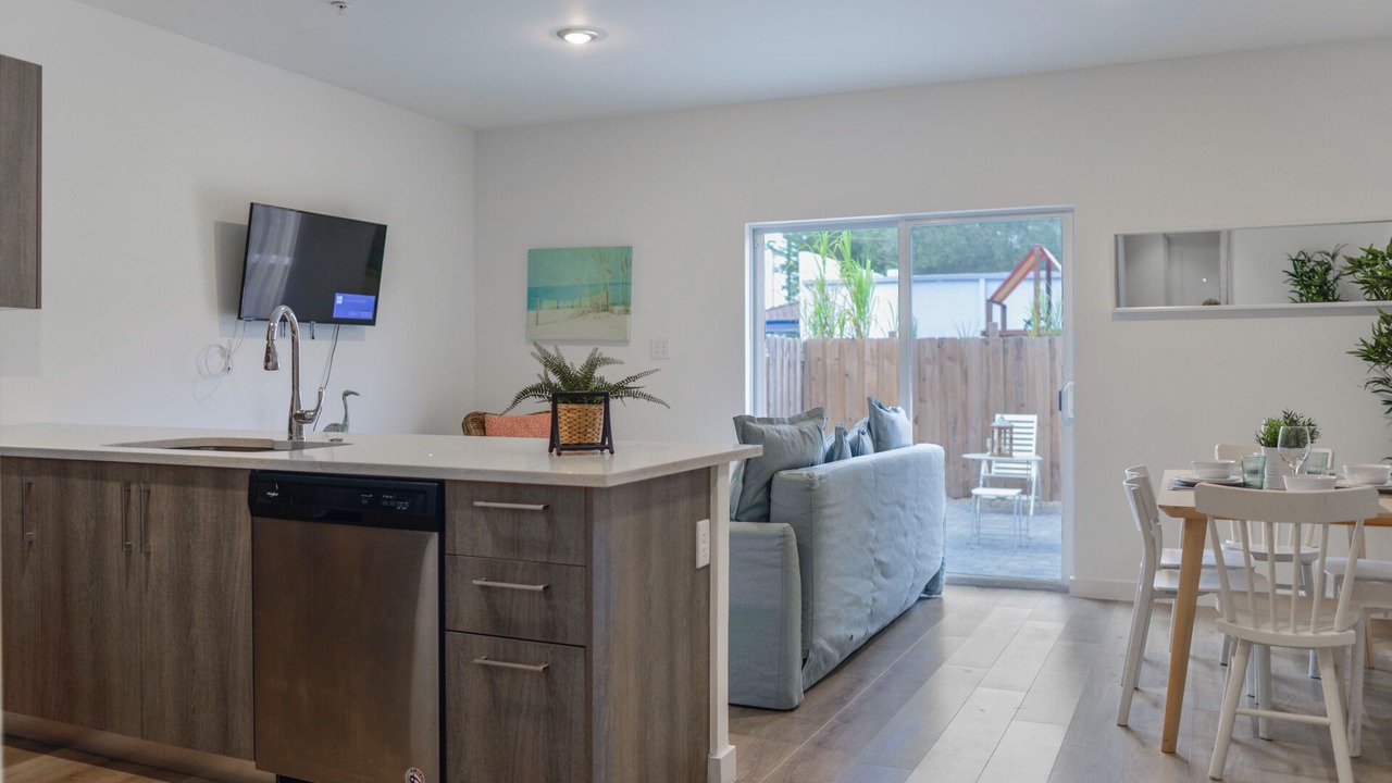 Photo of Kitchen in Golden Glades