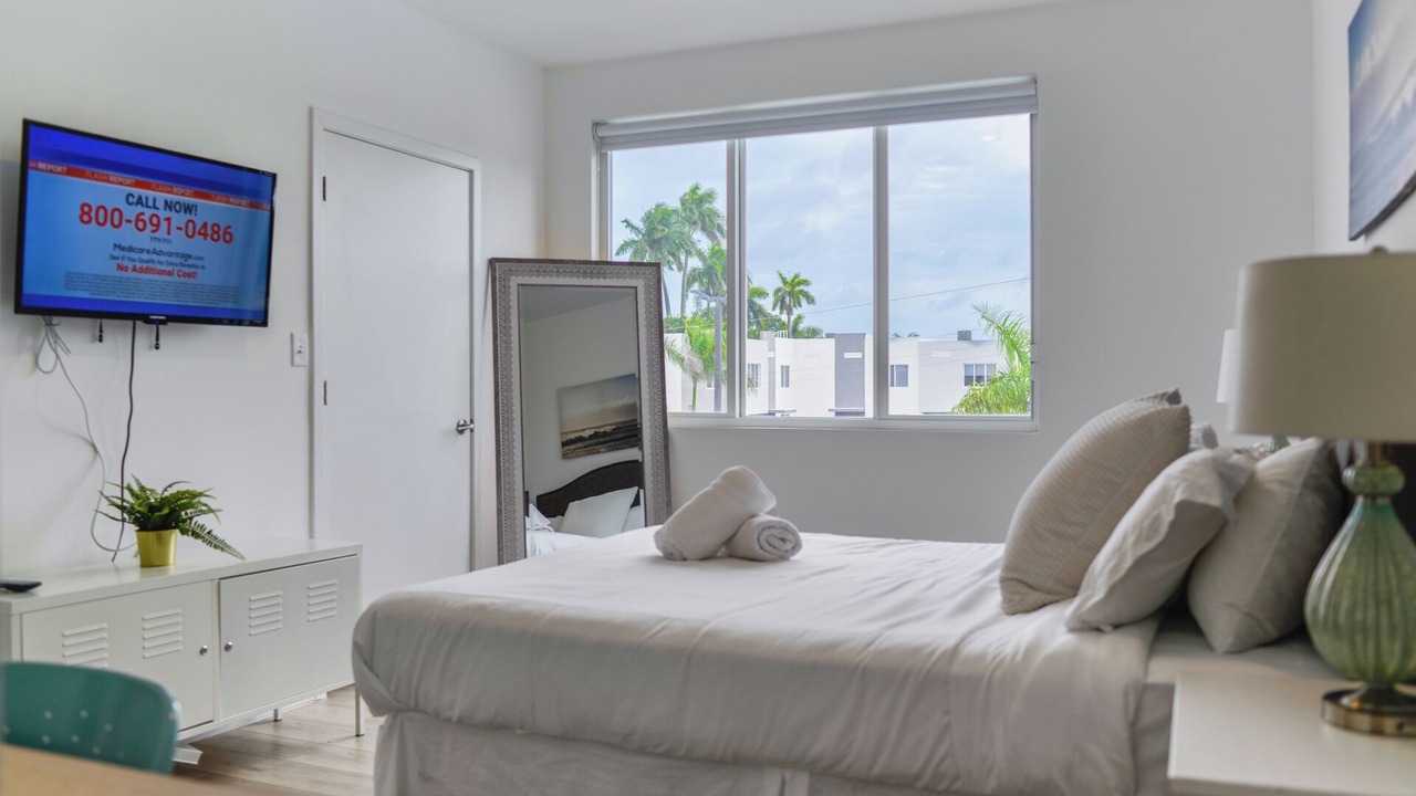 Photo of Bedroom in Golden Glades