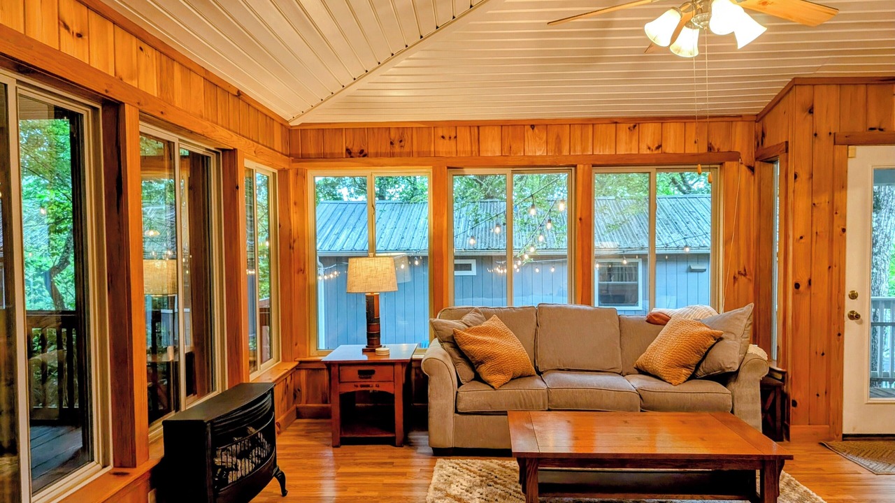 Photo of Bedroom in Clayton