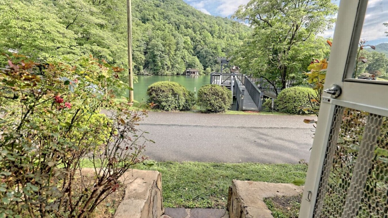 Photo of Outdoor in Clayton