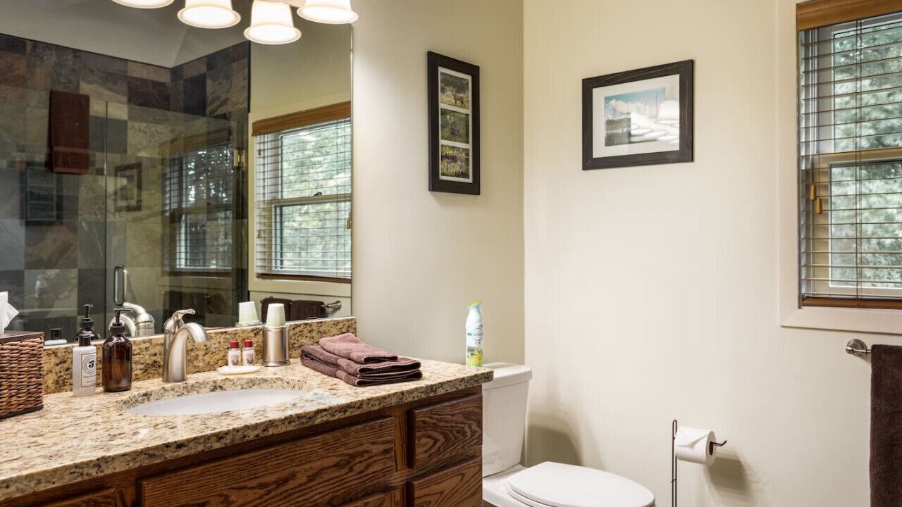 Photo of Bathroom in Bitely