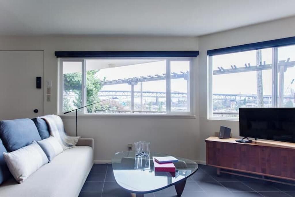 Photo of Livingroom in Wallingford