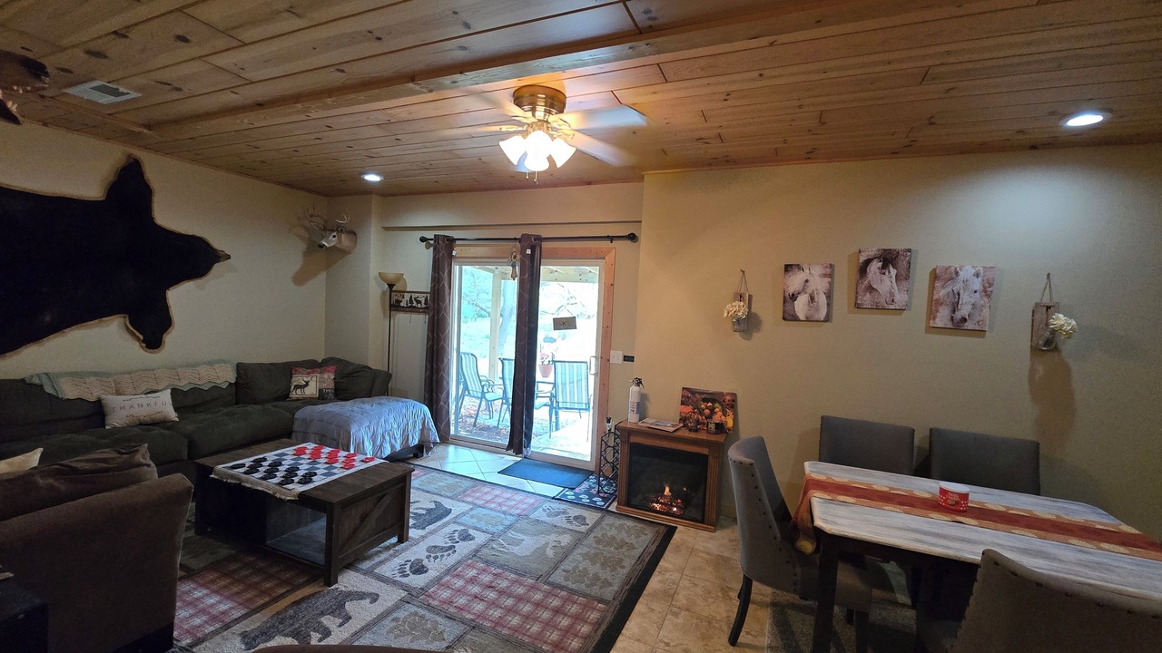 Photo of Livingroom in Williamsburg