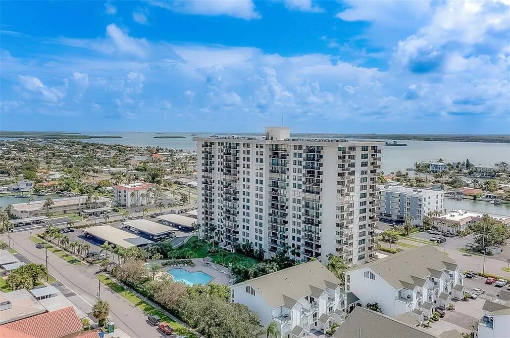 Photo of Outdoor in Island Estate
