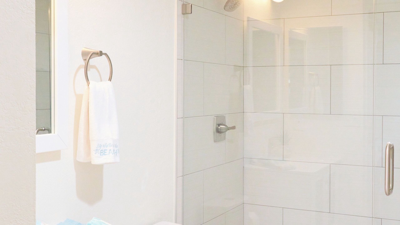 Photo of Bathroom in Island Estate