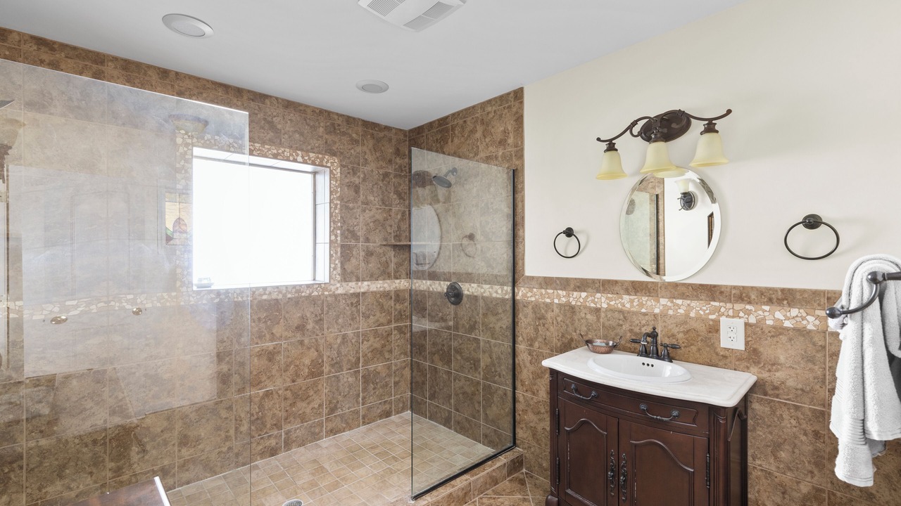 Photo of Bathroom in Wetumpka