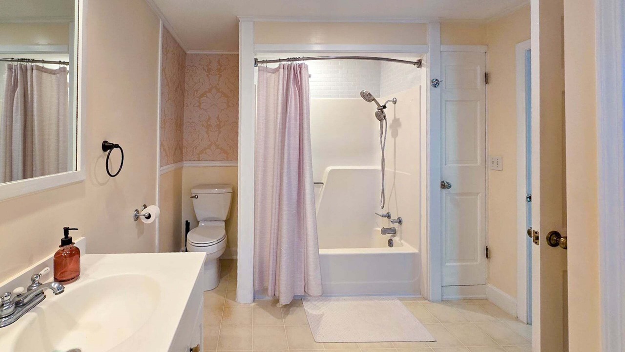 Photo of Bathroom in Wiscasset