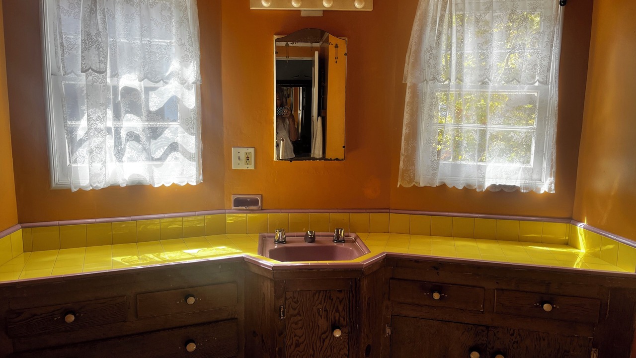 Photo of Bathroom in Fullerton