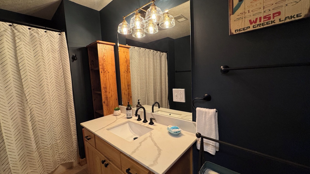 Photo of Bathroom in Thayerville