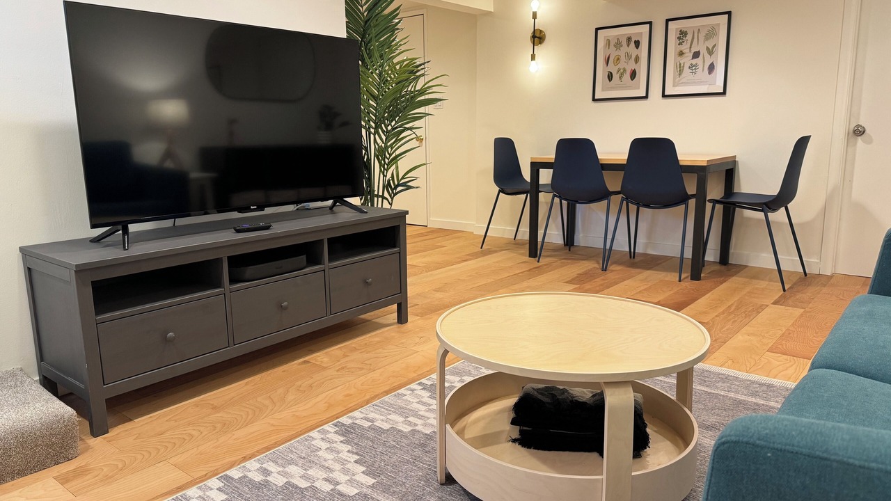 Photo of Livingroom in Wallingford