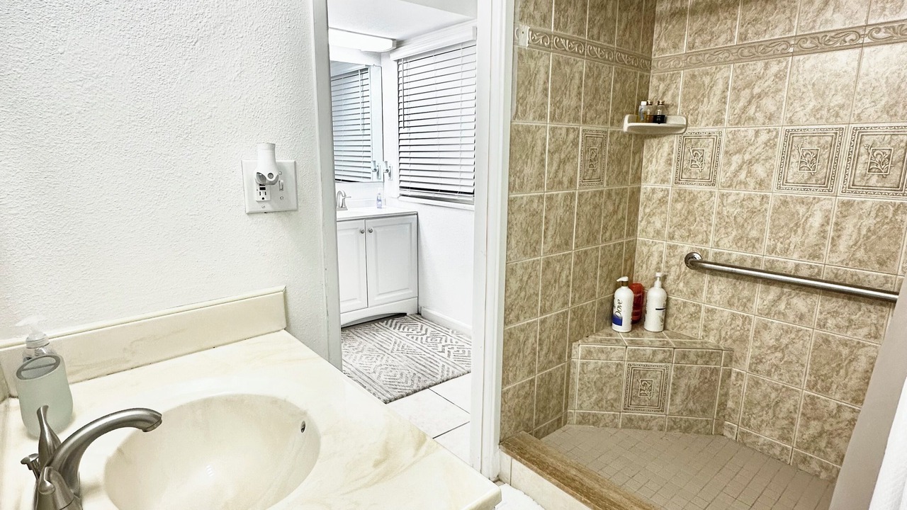 Photo of Bathroom in Altamonte Springs