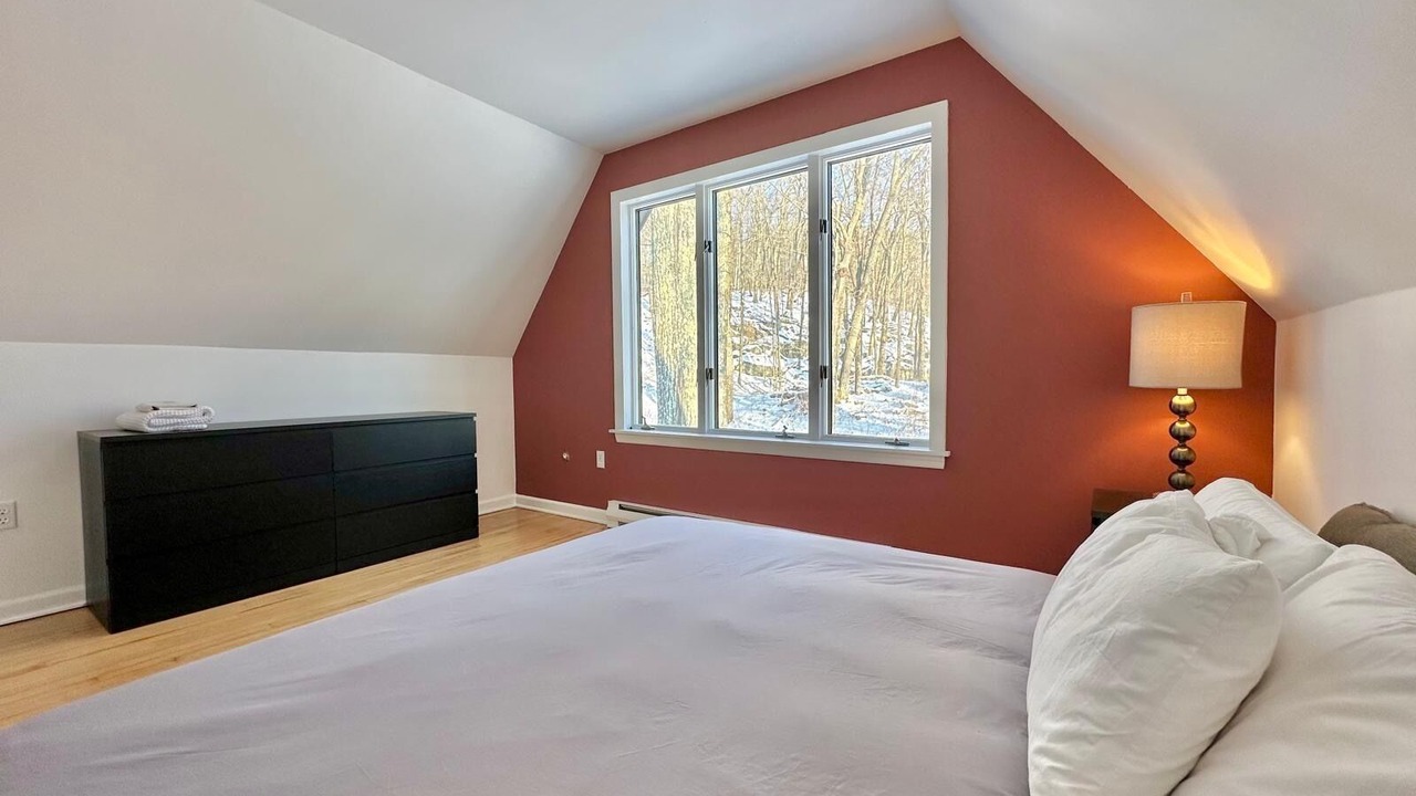 Photo of Bedroom in Sharon