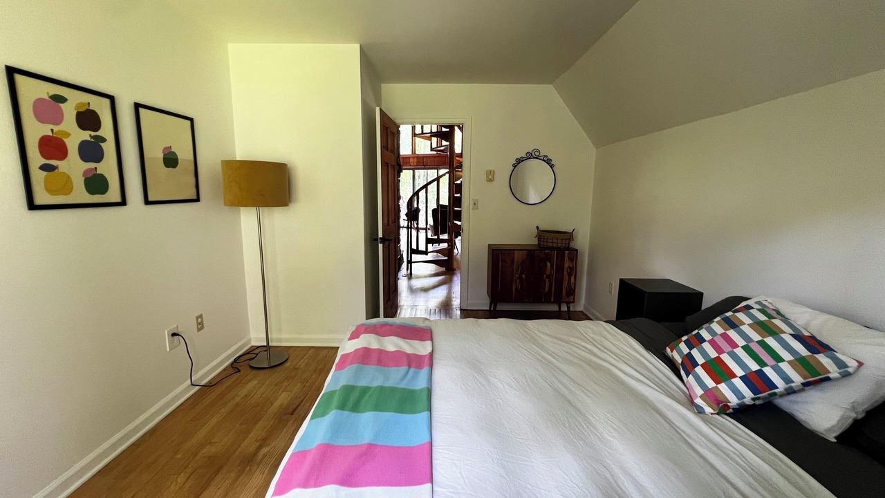 Photo of Bedroom in Sharon