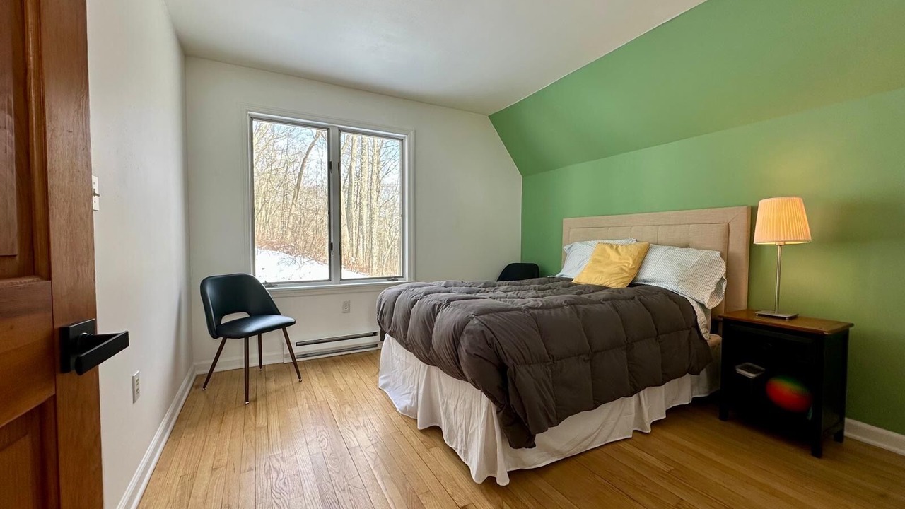 Photo of Bedroom in Sharon