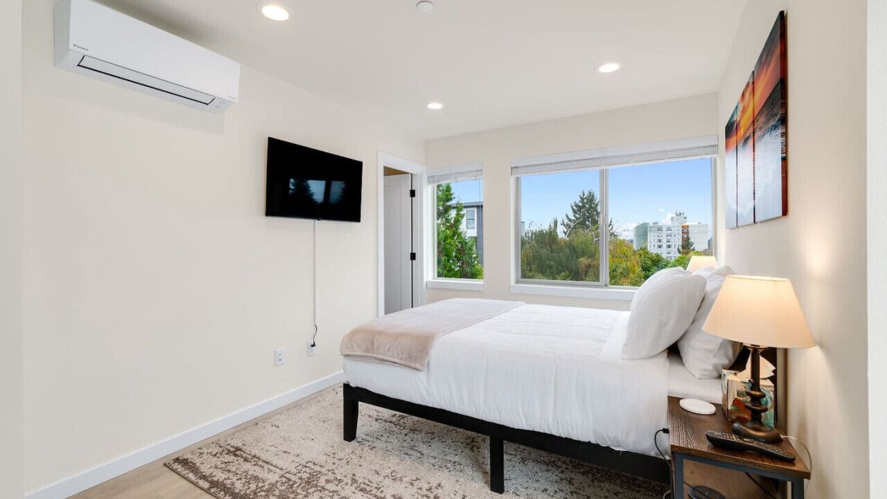 Photo of Bedroom in Roosevelt