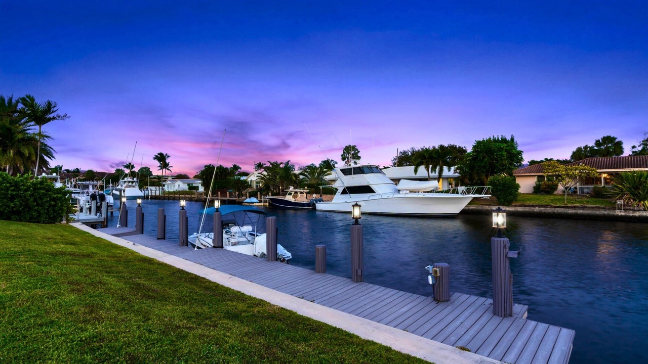 Photo of Outdoor in Lighthouse Point