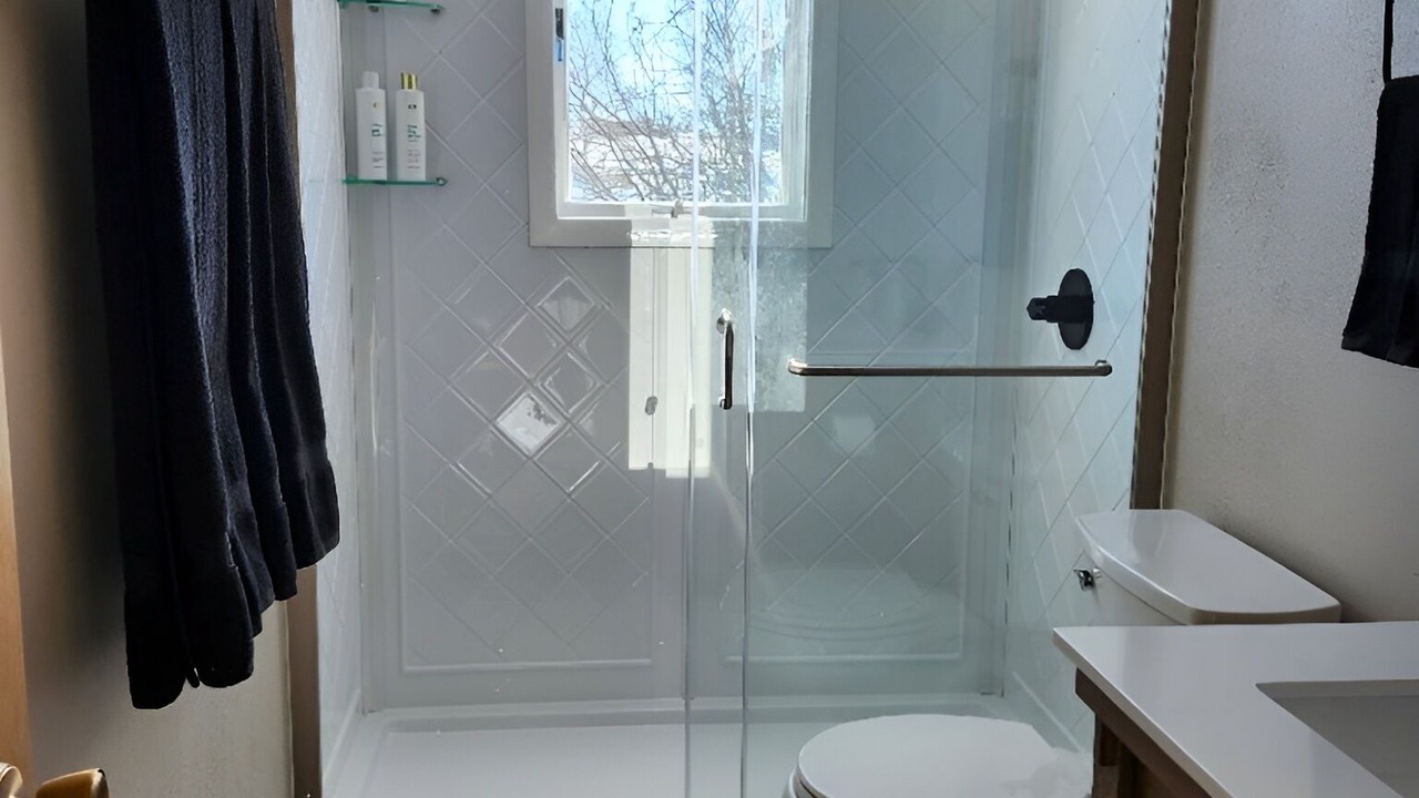 Photo of Bathroom in White Sulphur Springs