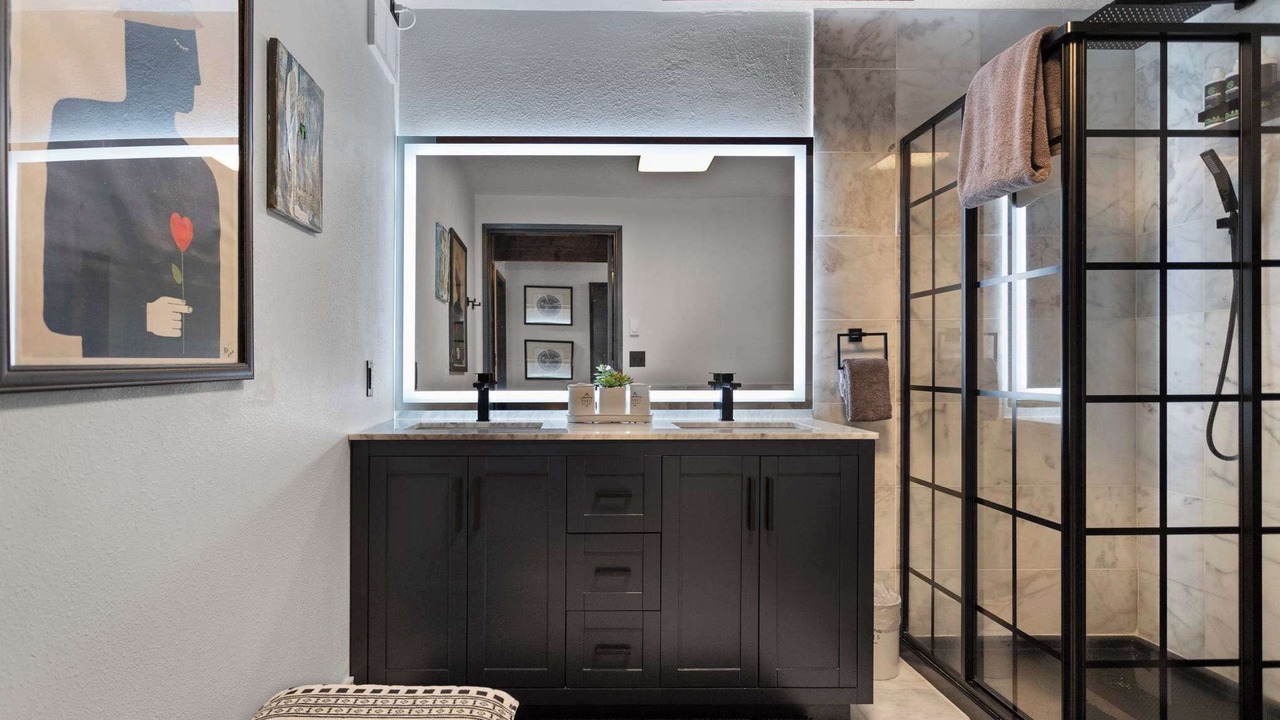 Photo of Bathroom in Rhododendron