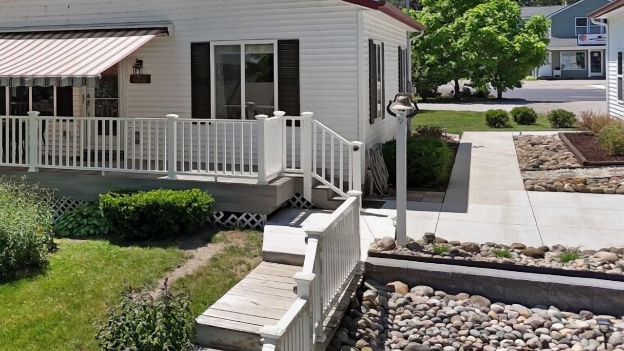 Photo of Outdoor in Houghton Lake
