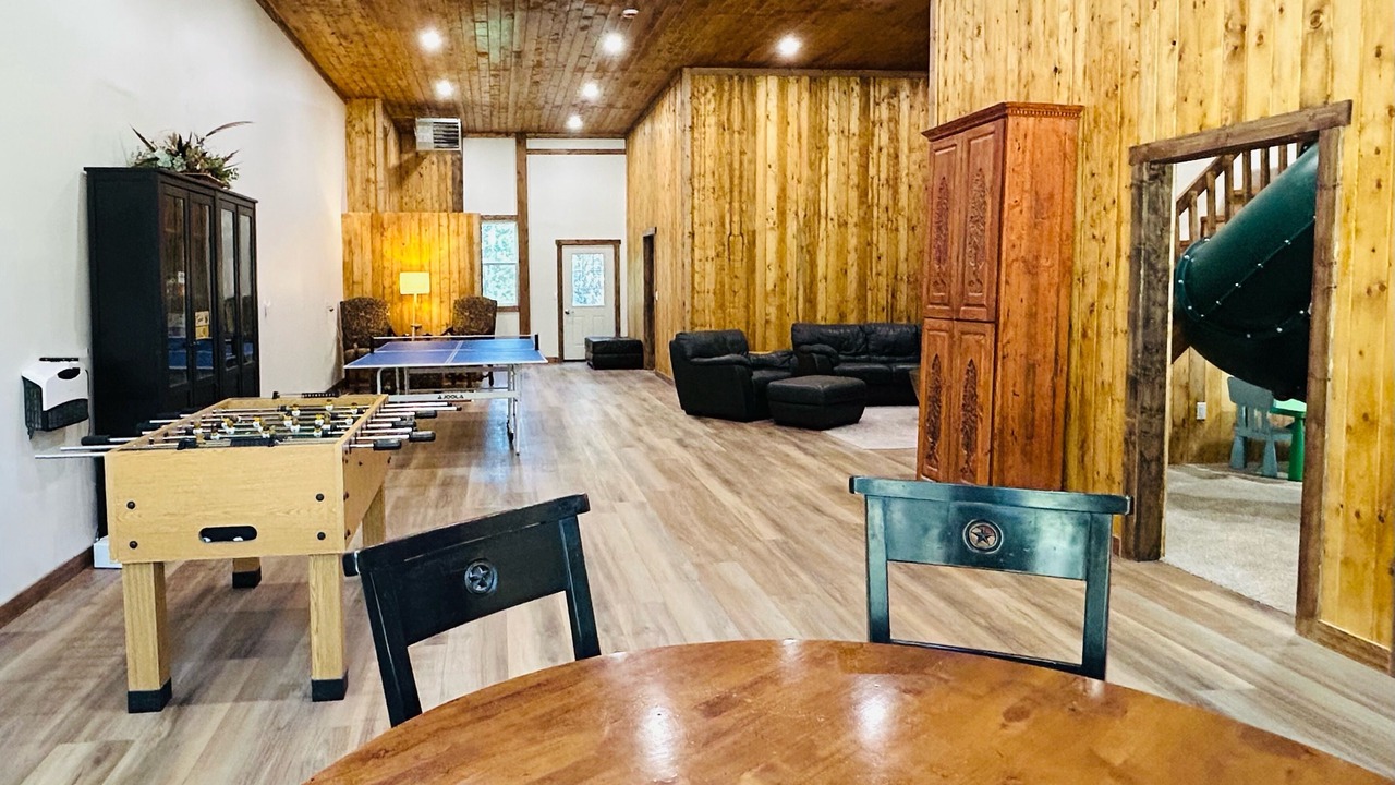 Photo of Bedroom in Island Park